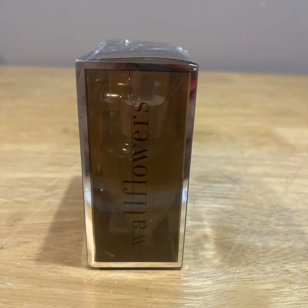 Bath Body Works Slatkin LEAVES Wallflower Refill‎ Bulbs, NEW 1 Box - Picture 3 of 3